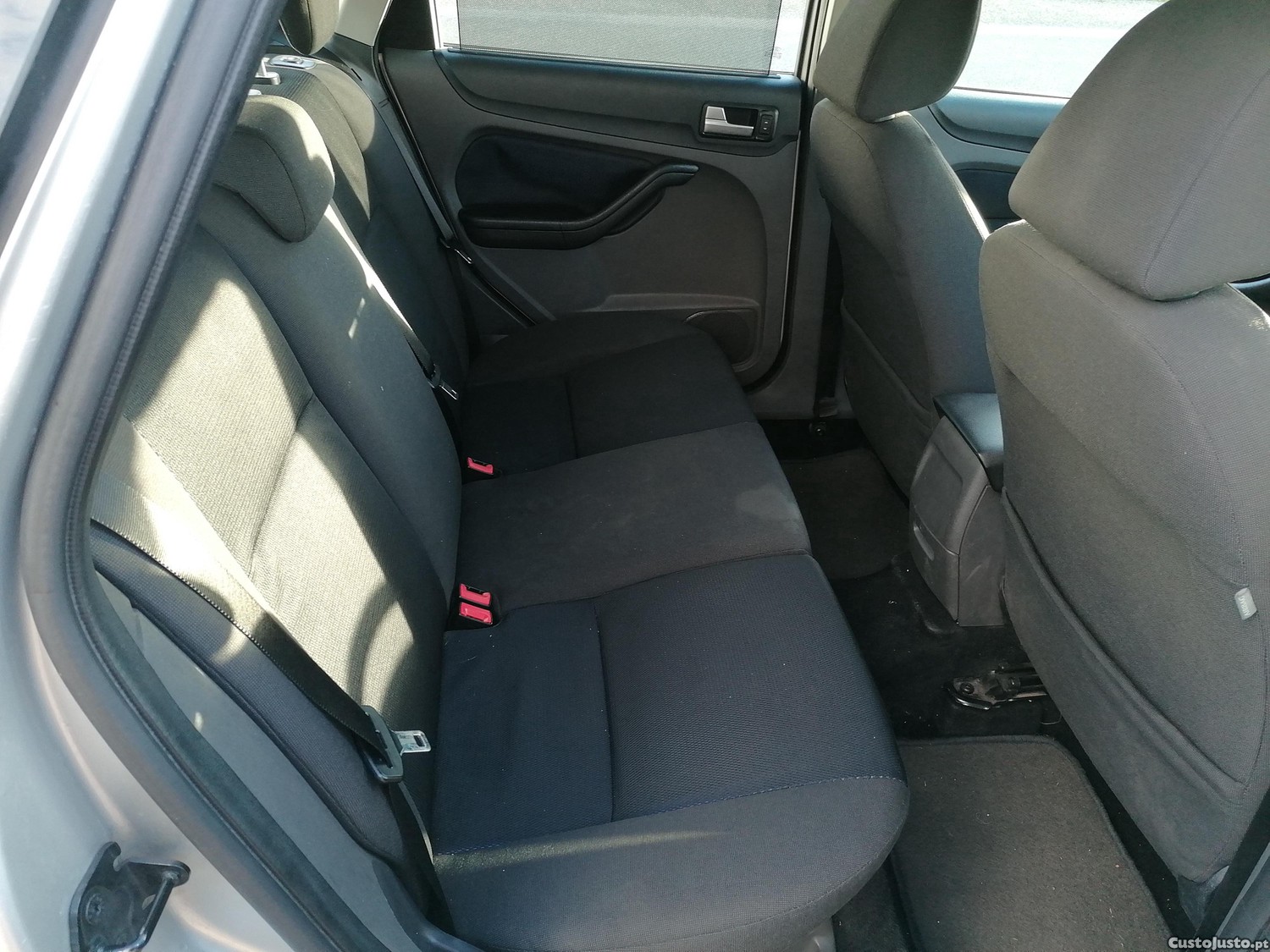 Ford Focus 1.6 tdci sw — fotografia 6