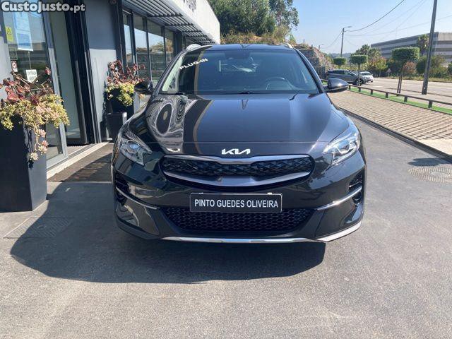 Kia XCeed 1.6 GDi PHEV Tech - 22 foto 2