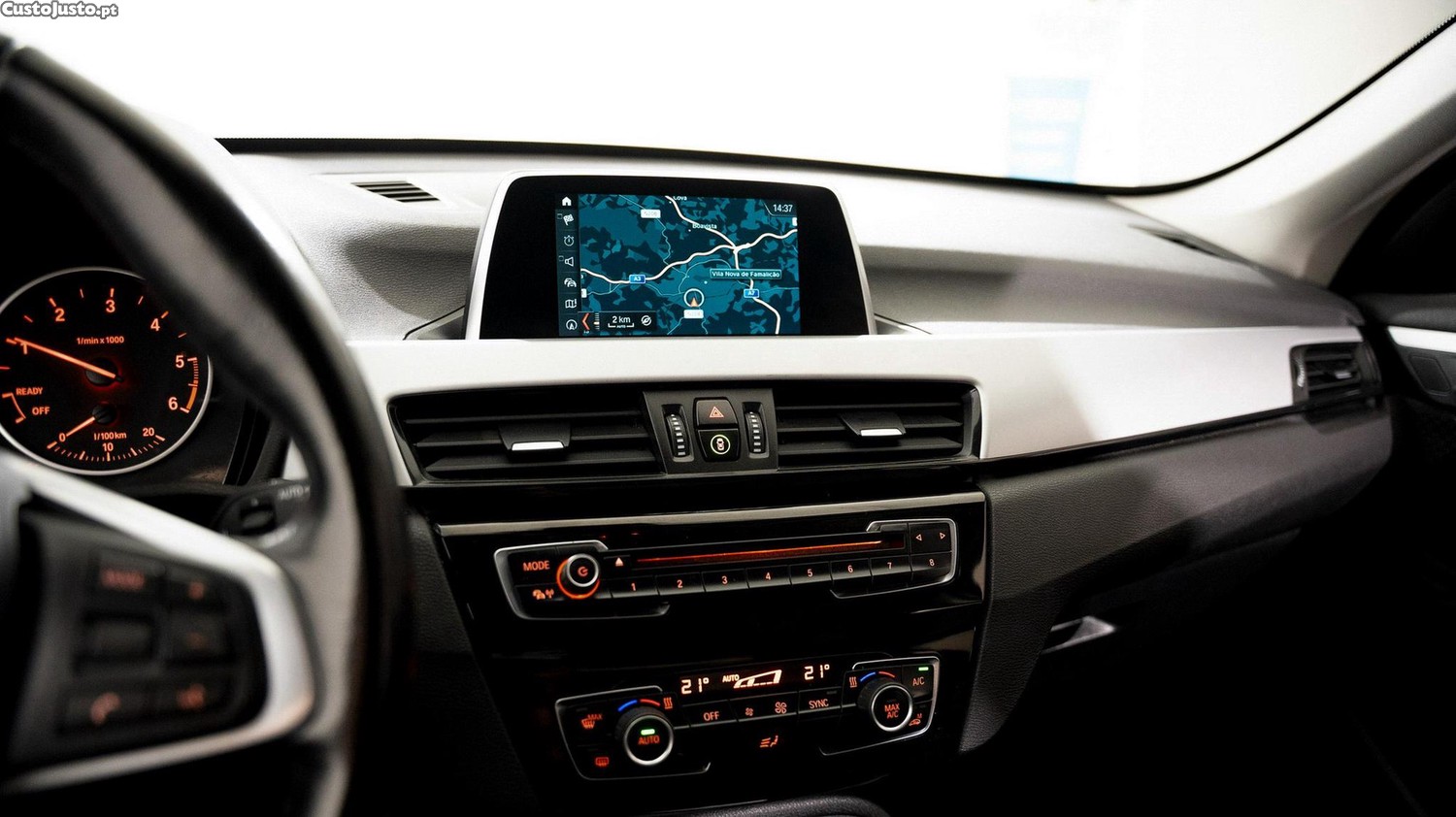 BMW X1 16 d sDrive Advantage — fotografia 11