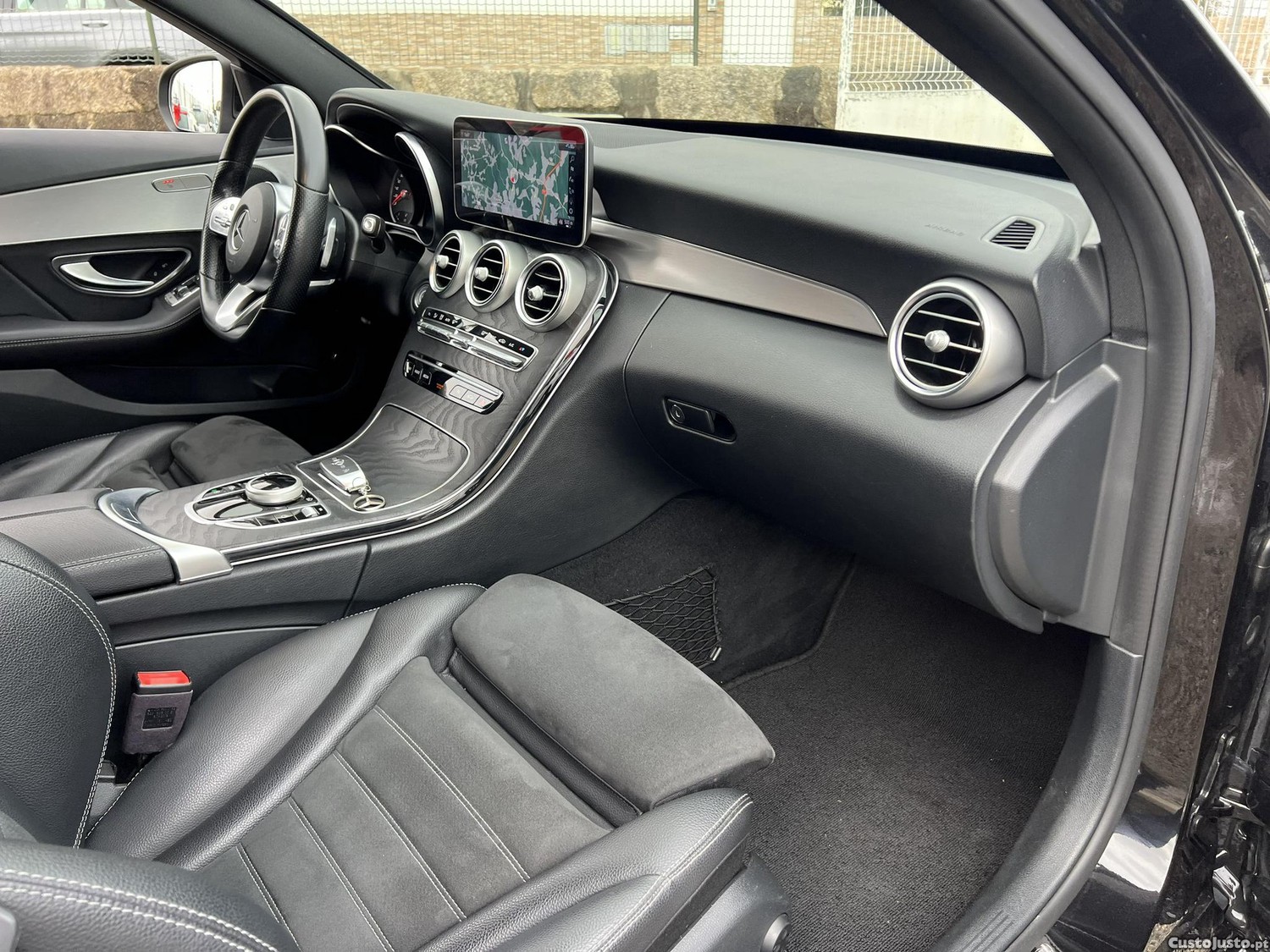 Mercedes-Benz C 200 AMG Line 160 Cv — fotografia 11