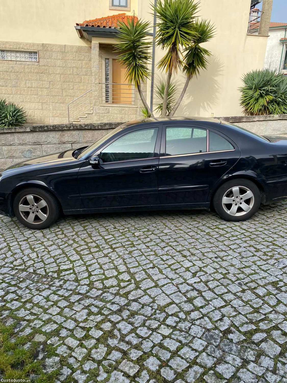 Mercedes-Benz E 220 E220 Diesel — fotografia 2