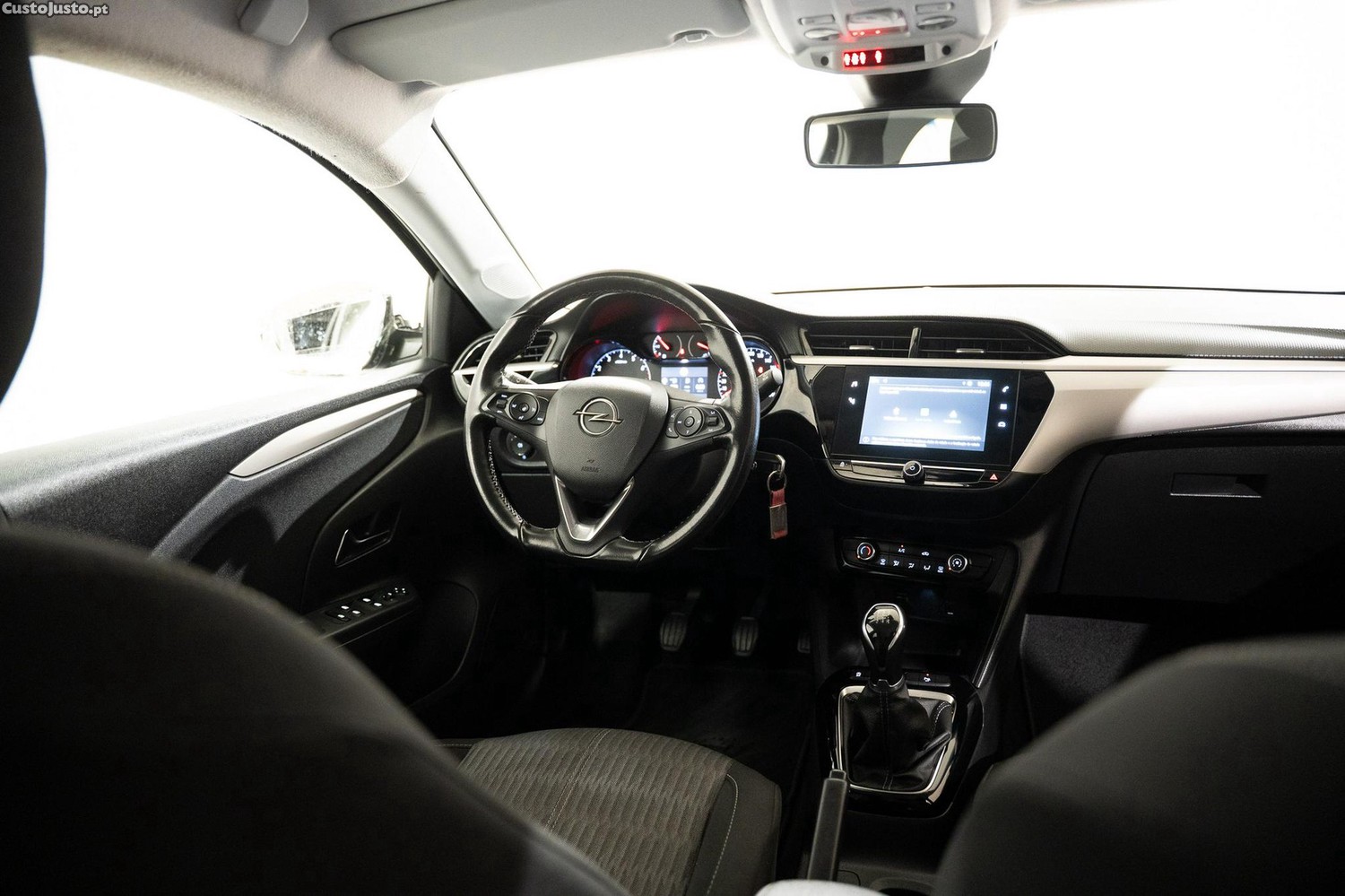 Opel Corsa 1.2 Edition — fotografia 15