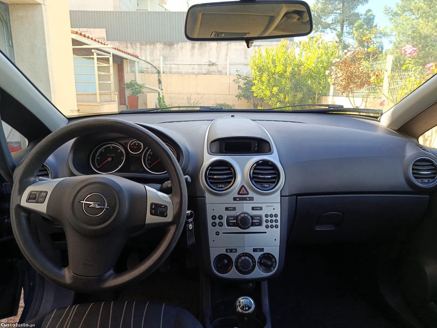 Opel Corsa Eco Flex — fotografia 4