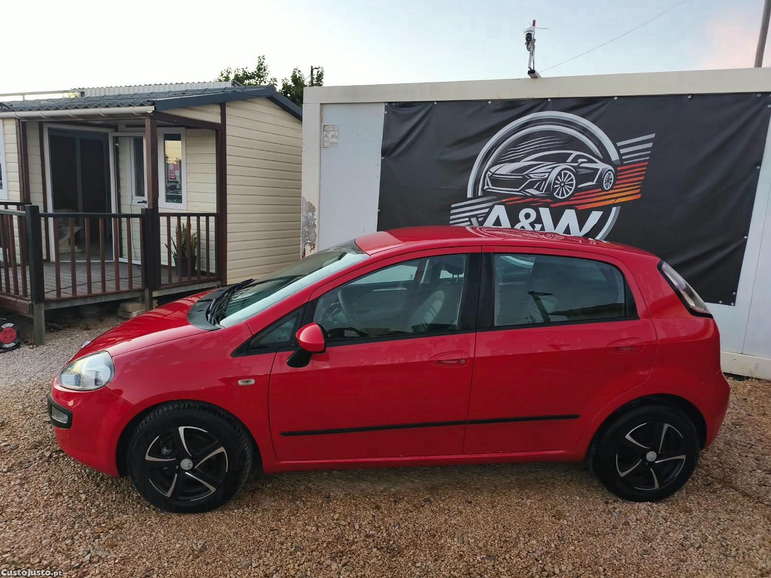 Fiat Grande Punto Abarth design — photo 4