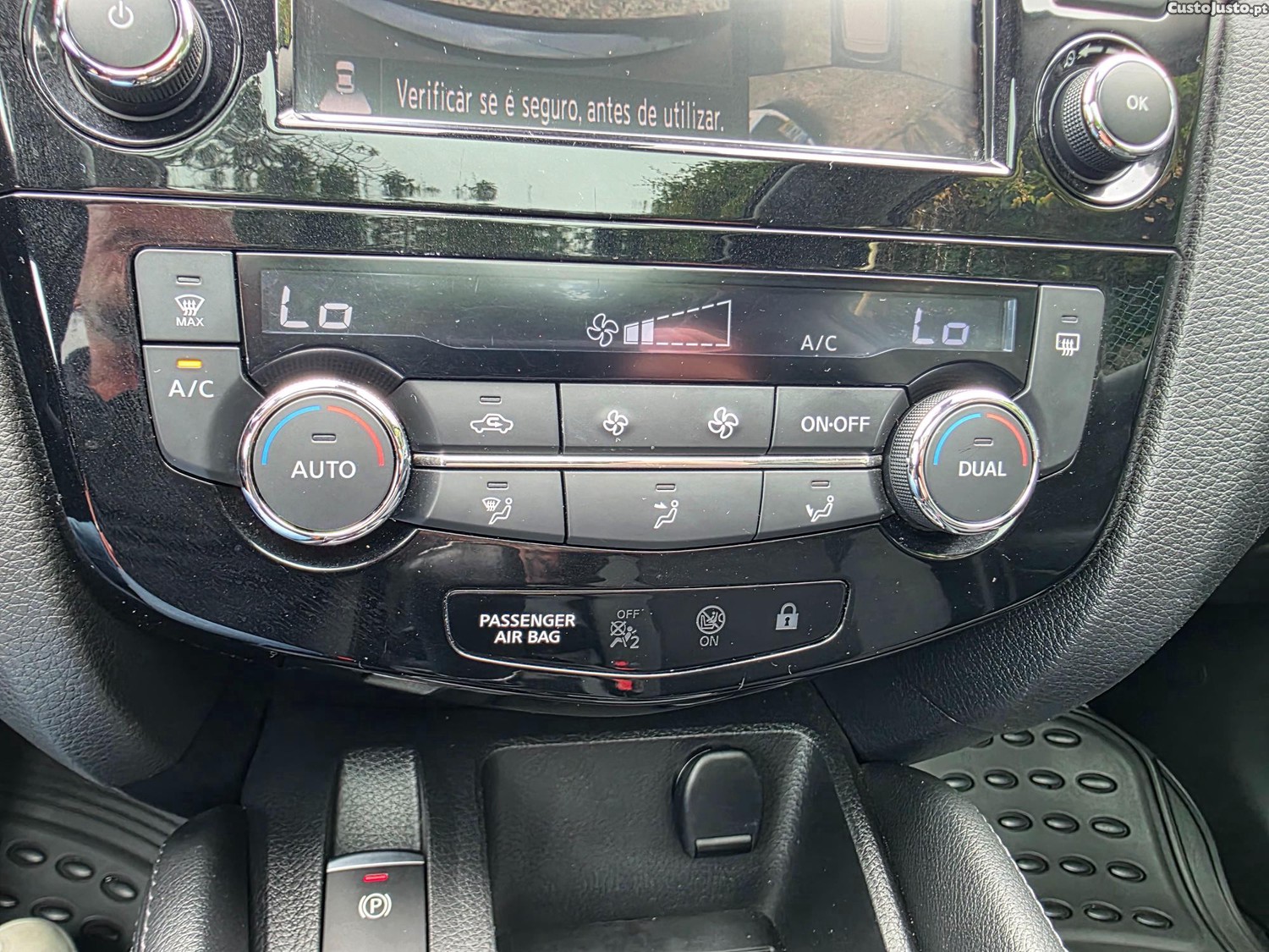 Nissan Qashqai 1.5 DCI N-CONNECTA 360º 116CV — fotografia 17