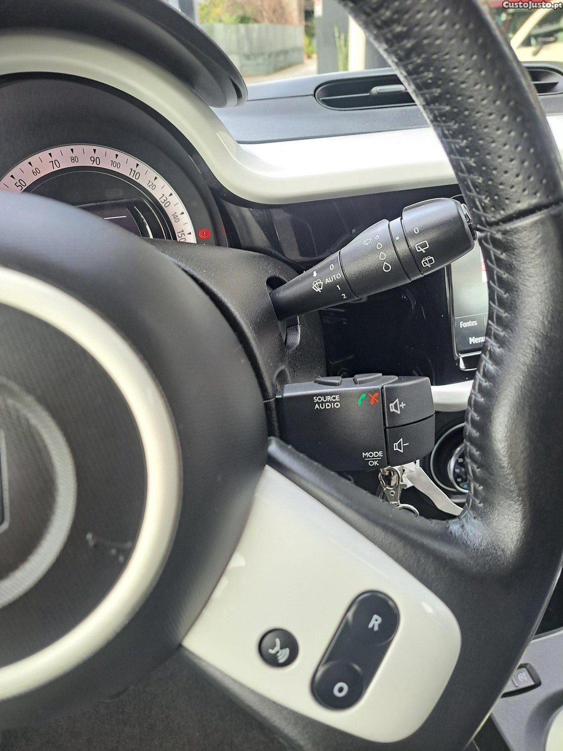 Renault Twingo 22Kwh Zen — fotografia 16