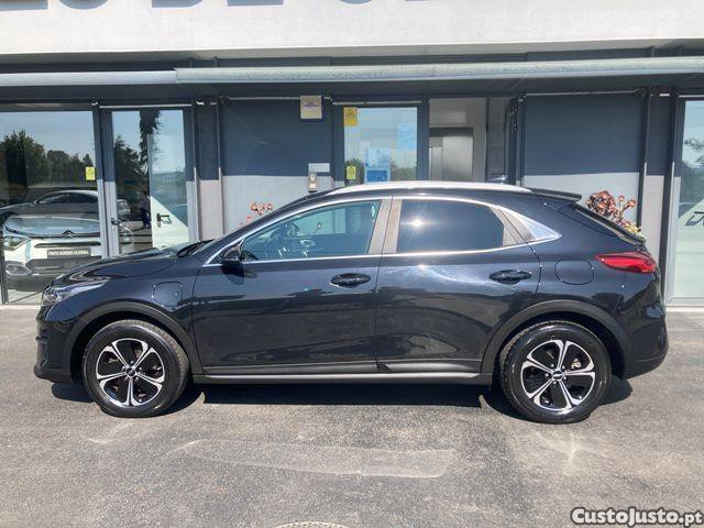 Kia XCeed 1.6 GDi PHEV Tech - 22 foto 4