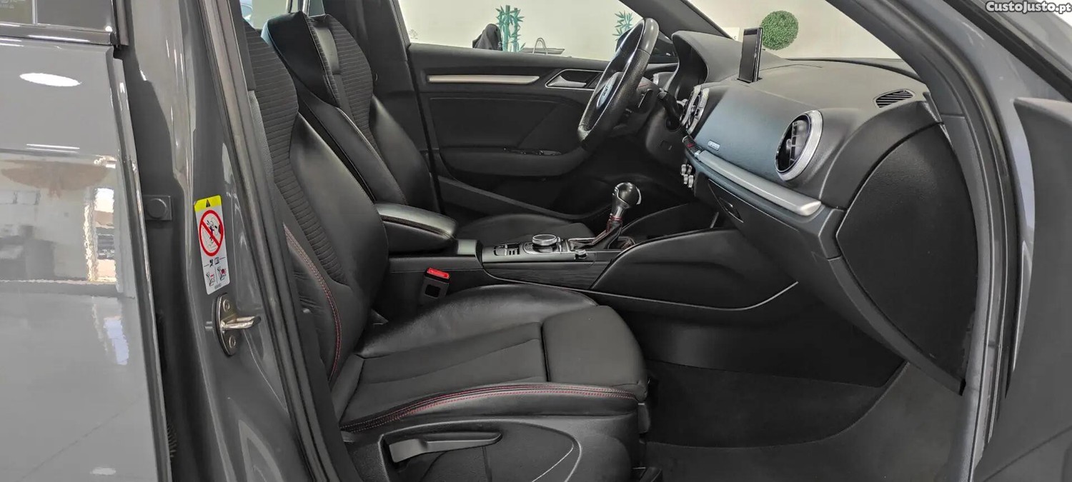 Audi S3 2.0 TFSi quattro S tronic — fotografia 10