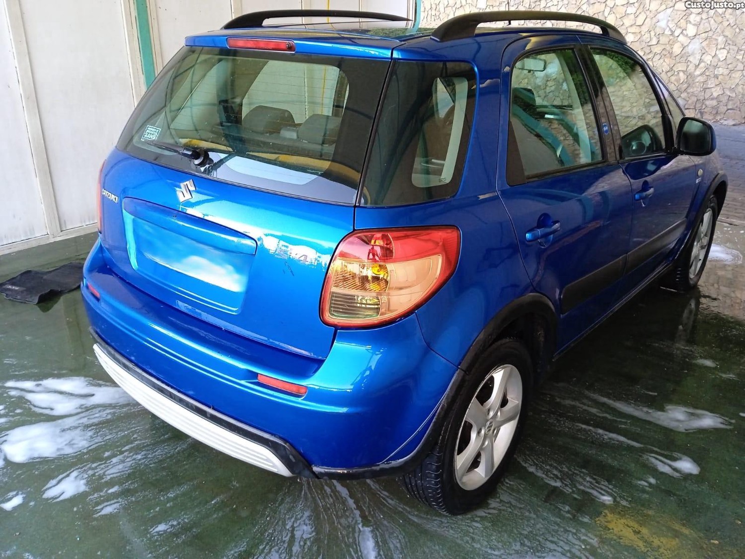 Suzuki SX4 SX4 — photo 2