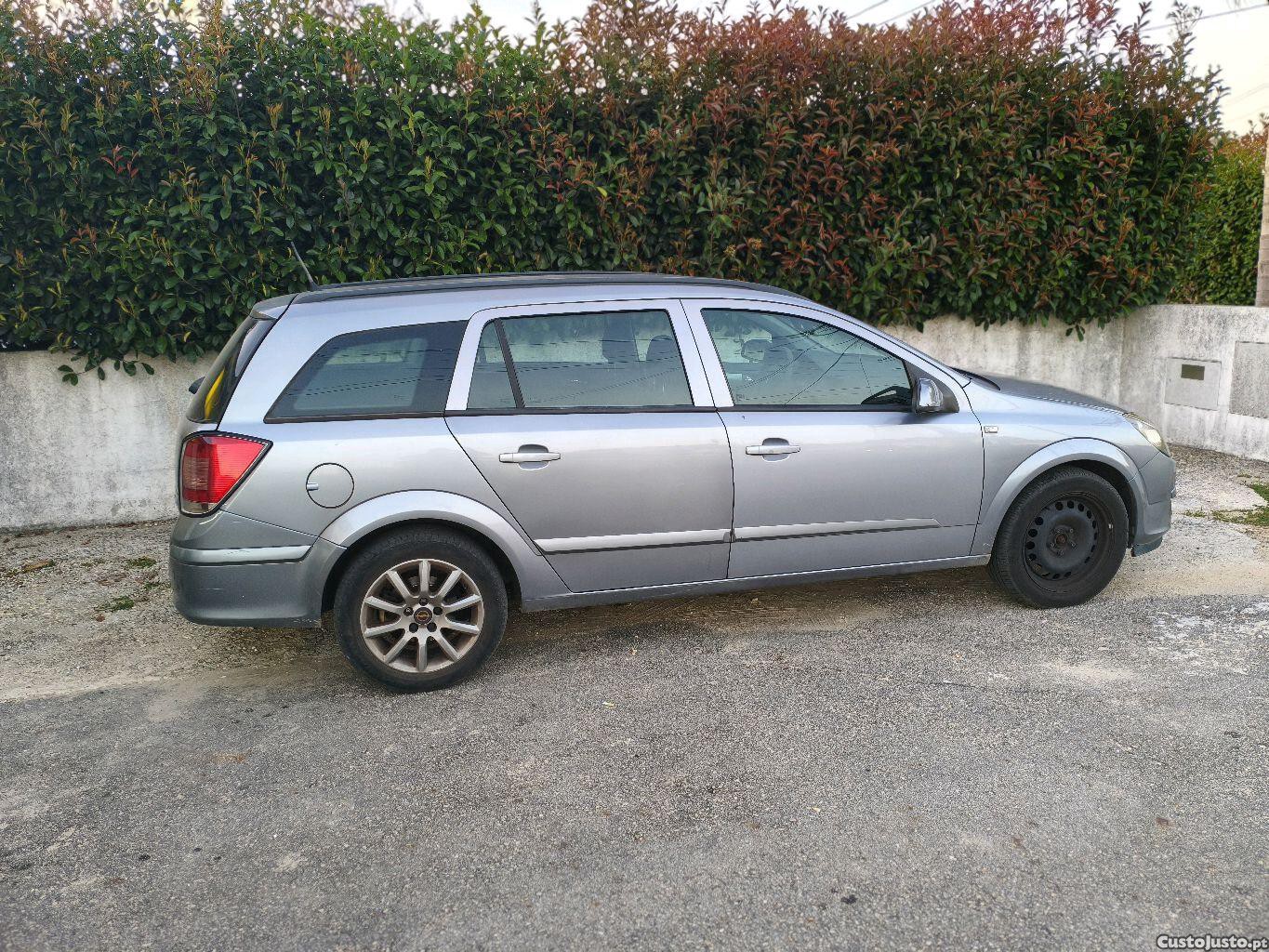 Opel Astra 1.7 CDti 101CV — photo 5