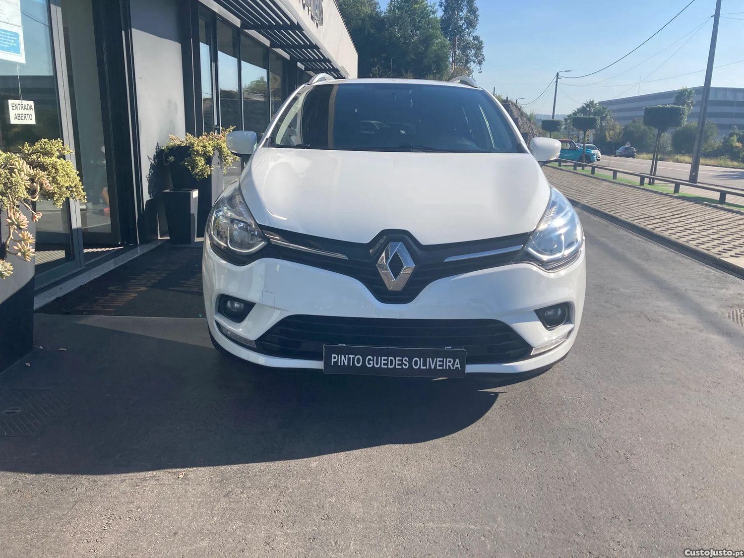Renault Clio 1.5 dCi Limited — photo 2