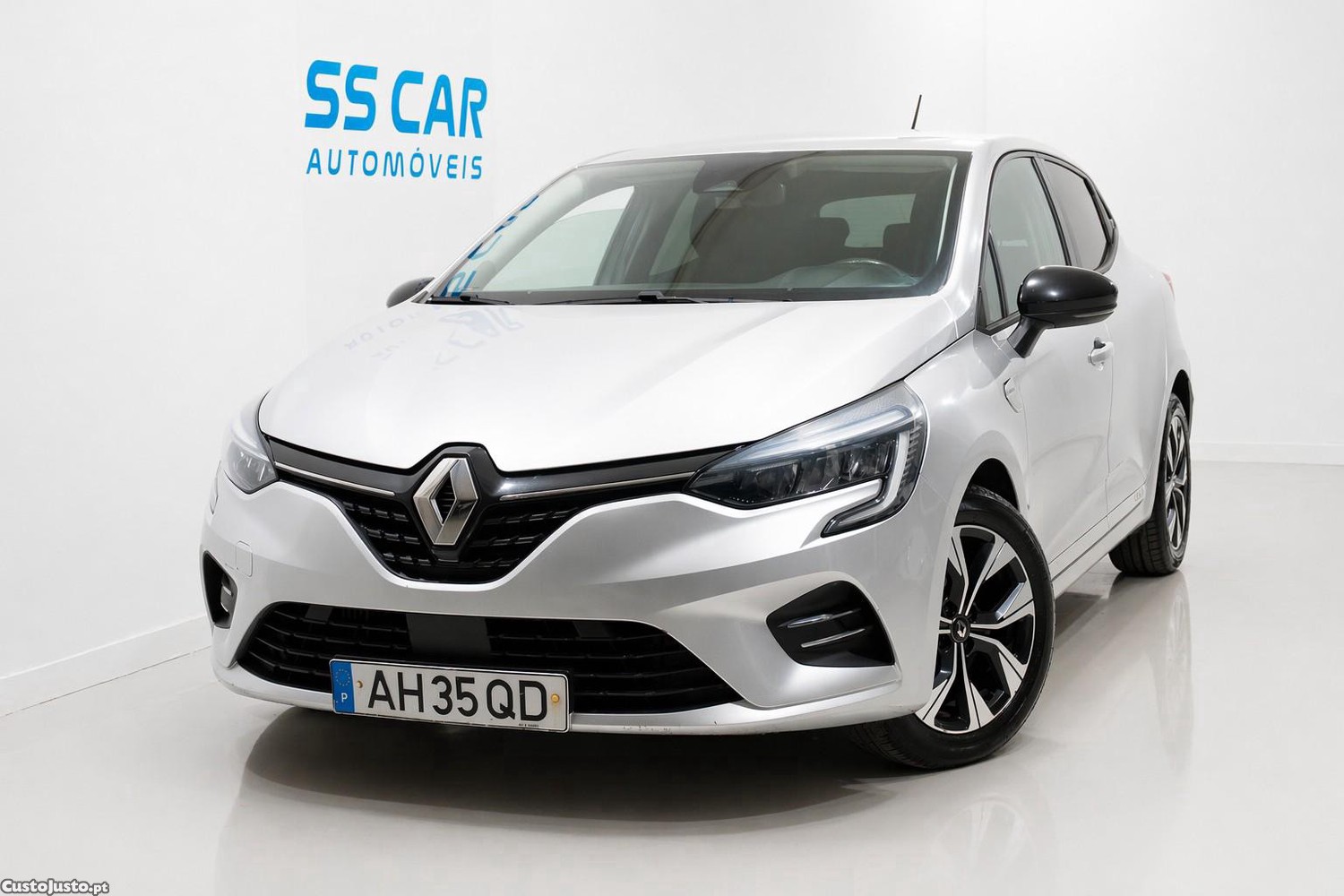 Renault Clio 1.0 TCe Limited — fotografia 18