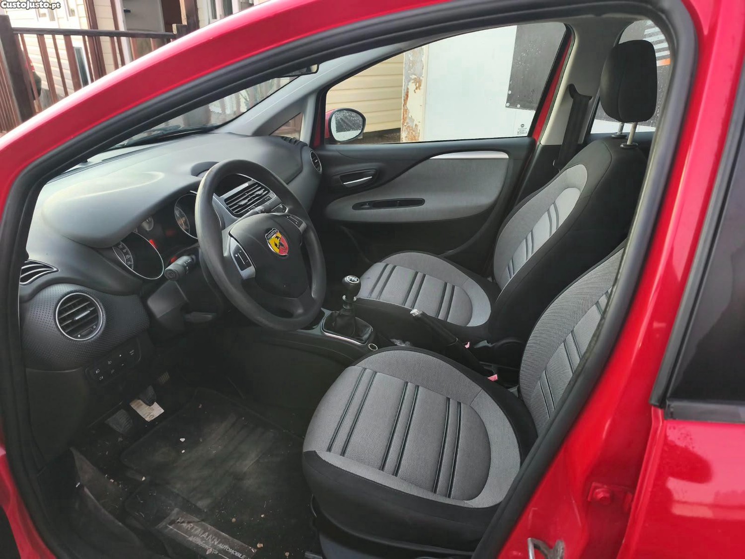 Fiat Grande Punto Abarth design — photo 5