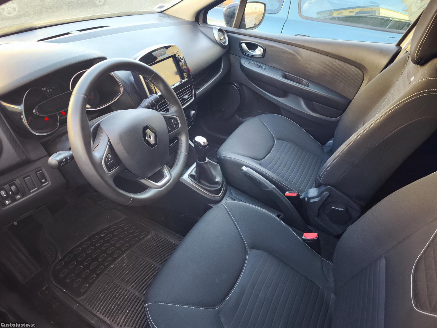 Renault Clio Limited — fotografia 4
