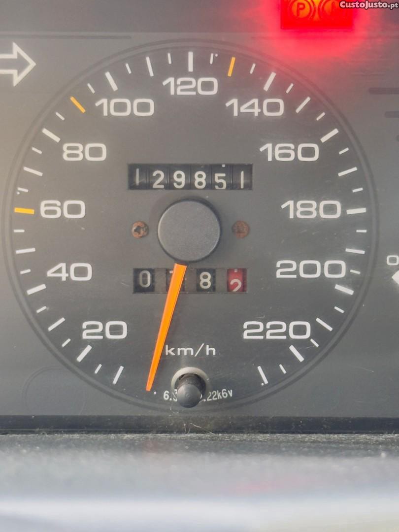 Peugeot 405 1.4 GR — fotografia 3