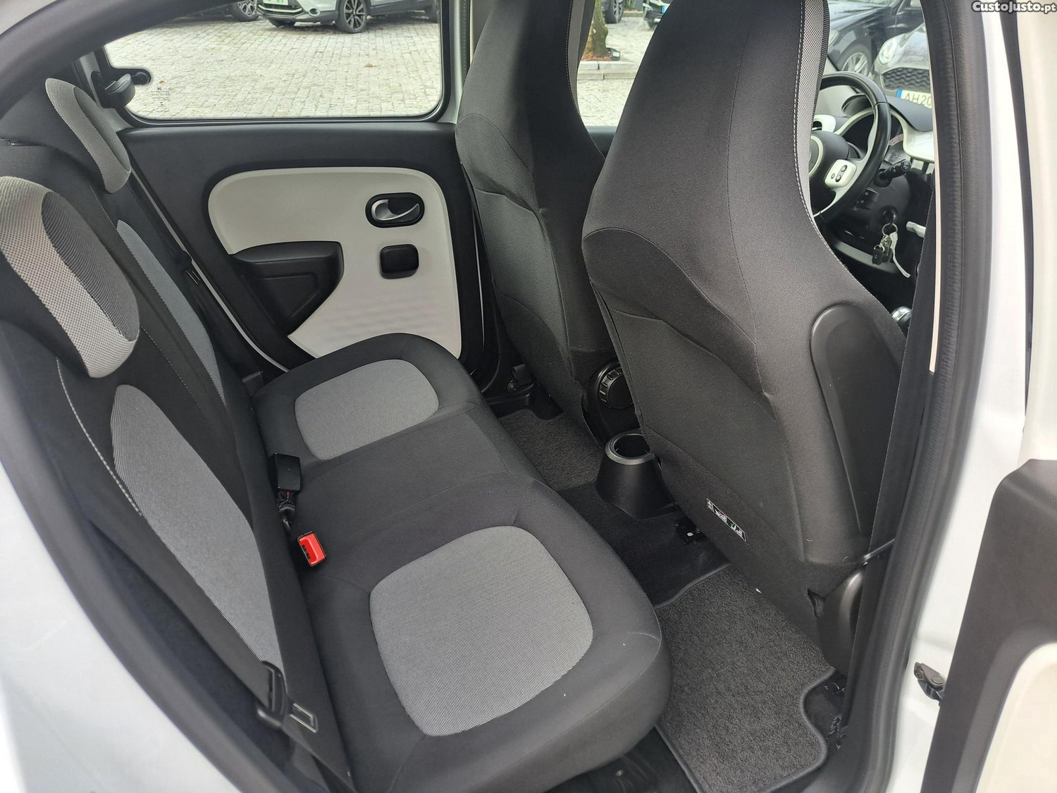 Renault Twingo 22Kwh Zen — fotografia 8