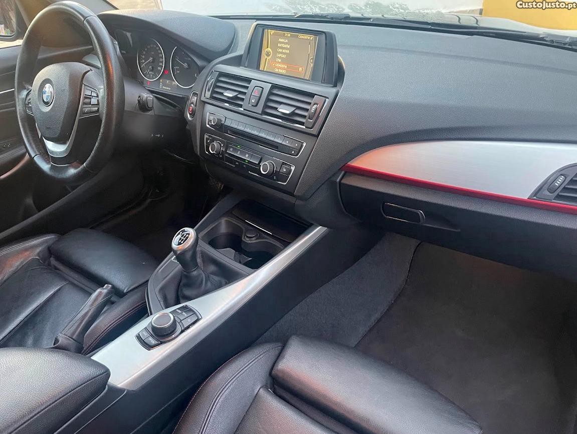 BMW 118 d Line Sport — fotografia 4