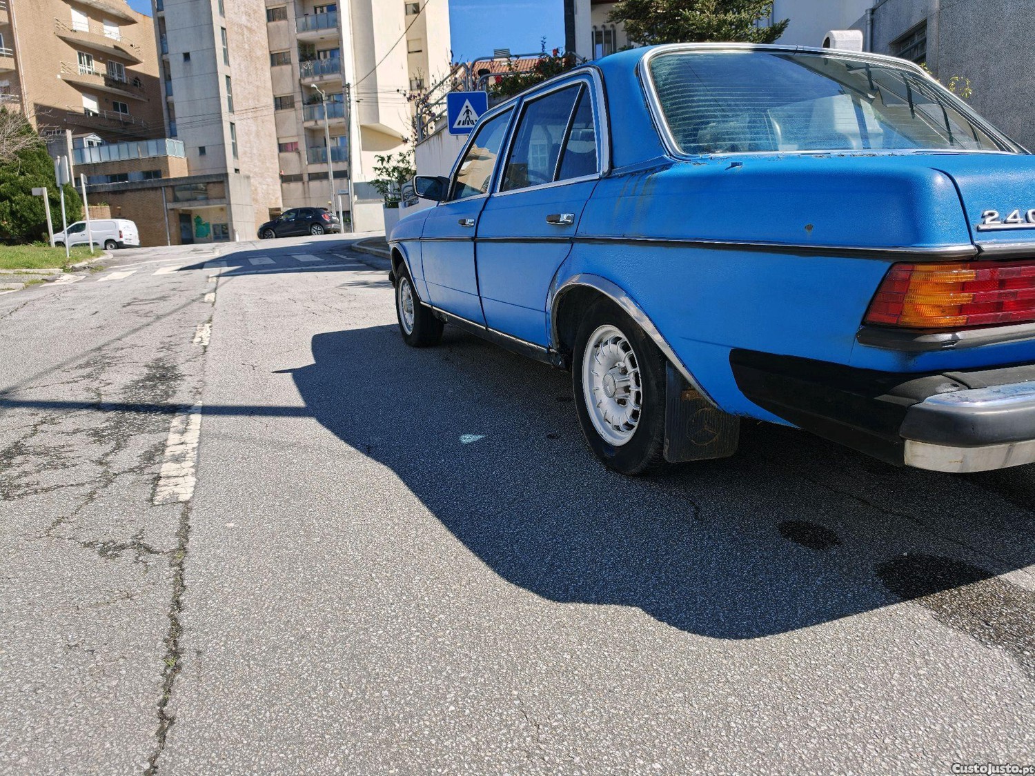 Mercedes-Benz 240 Americana — fotografia 10
