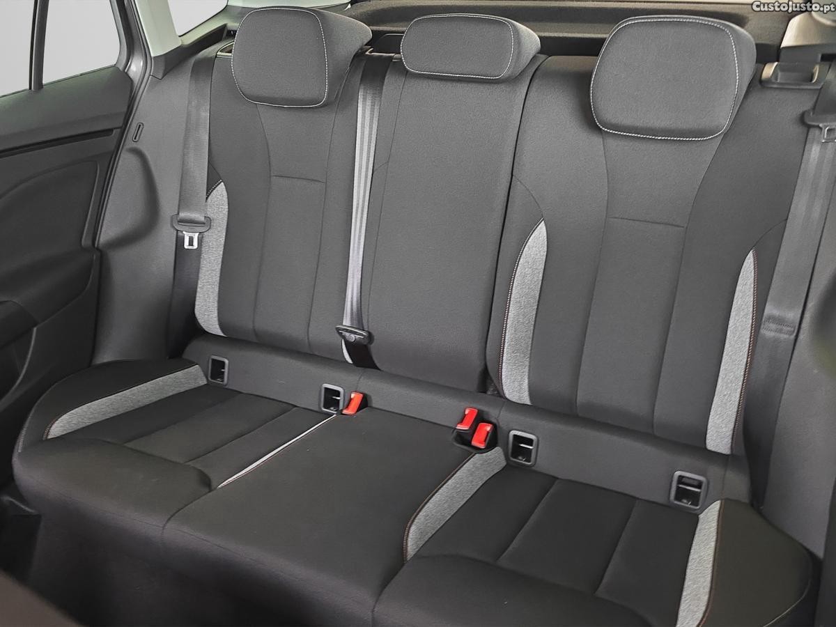 Skoda Kamiq 1.0 TSI DSG 3 ANOS G — fotografia 7