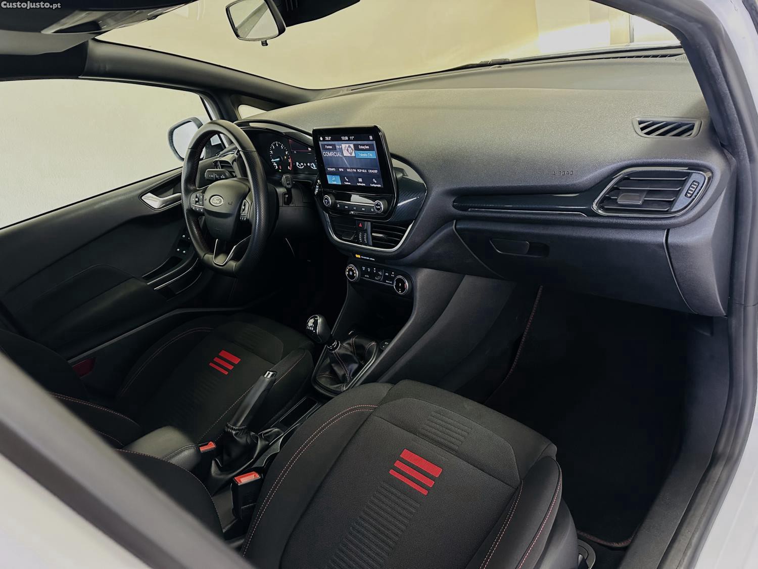 Ford Fiesta 1.0 EcoBoost ST-Line — fotografia 6