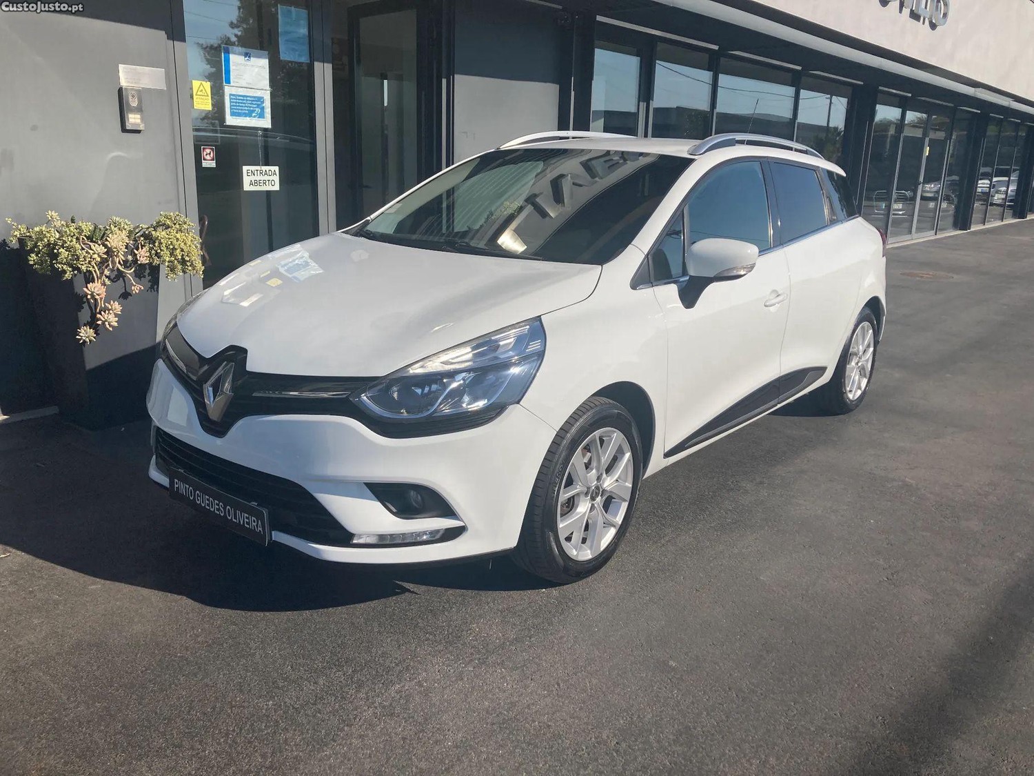 Renault Clio 1.5 dCi Limited — photo 3