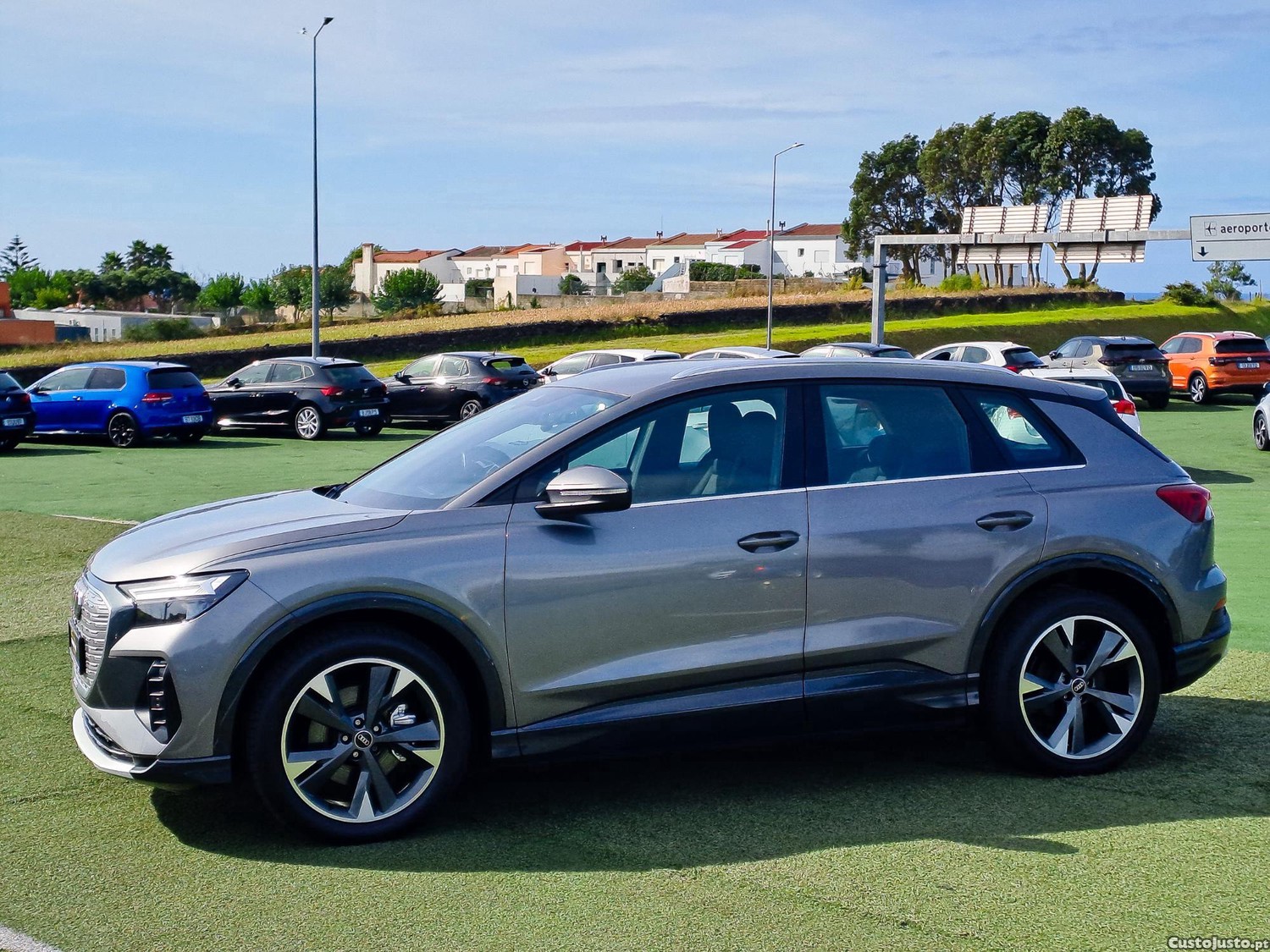 Audi Q4 ETRON-35 170CV ELÉTRICO 2022 - 22 — photo 4
