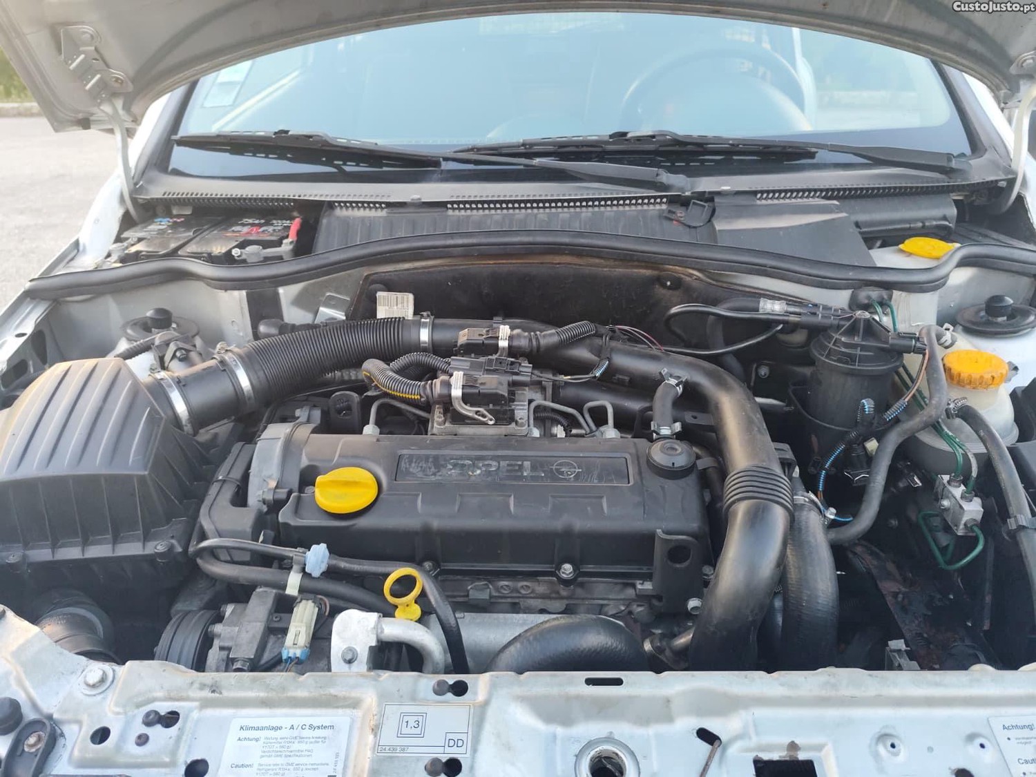 Opel Corsa Van — fotografia 3