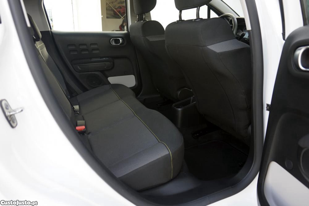 Citroën C3 1.2 PureTech Shine - 22 — photo 4