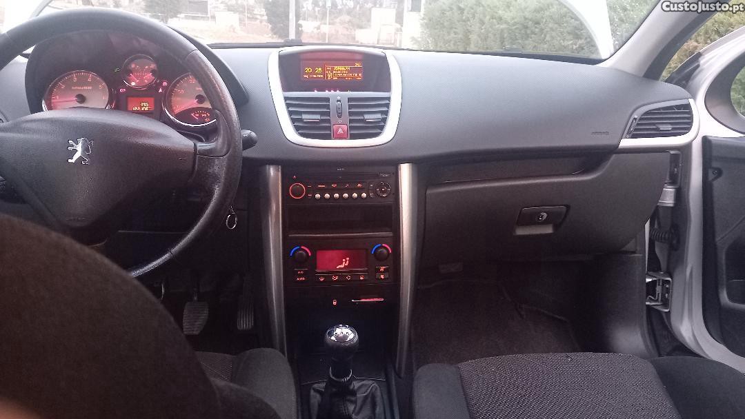 Peugeot 207 sport — photo 4
