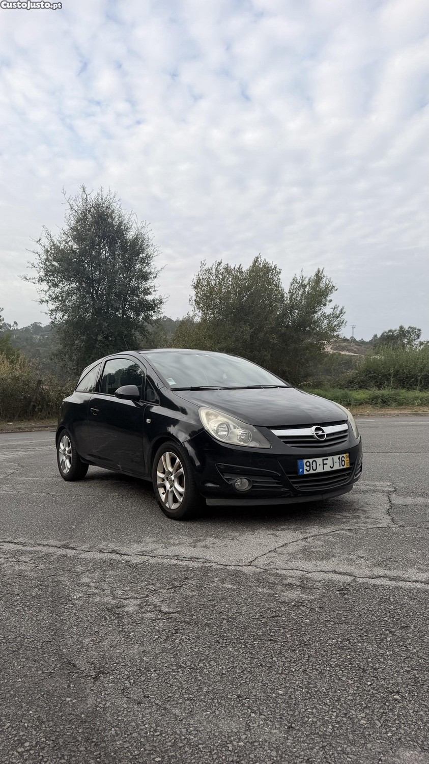 Opel Corsa 1.2 - 08 foto 4
