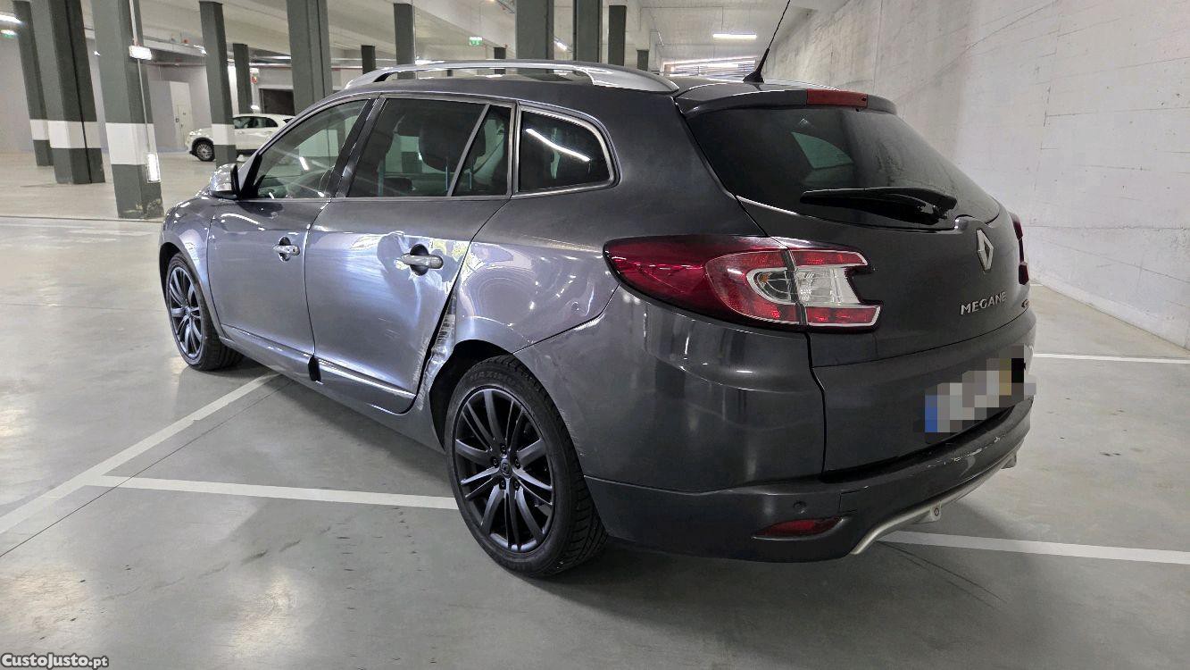 Renault Mégane Sport Tourer 1.5 DCI Gt Line 2013 — photo 2