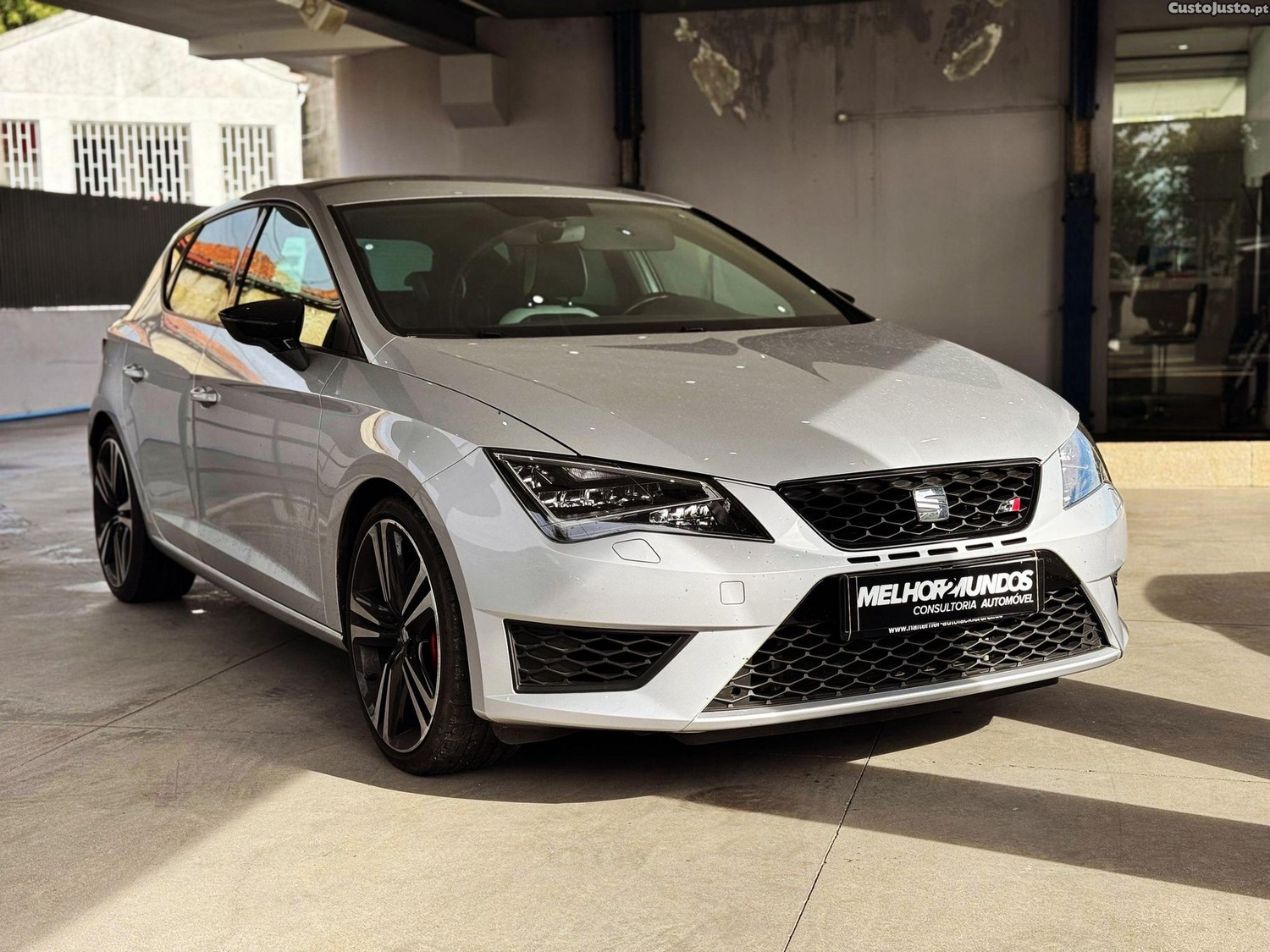 SEAT Leon 2.0 TSI S&S DSG Cupra 290 — fotografia 10