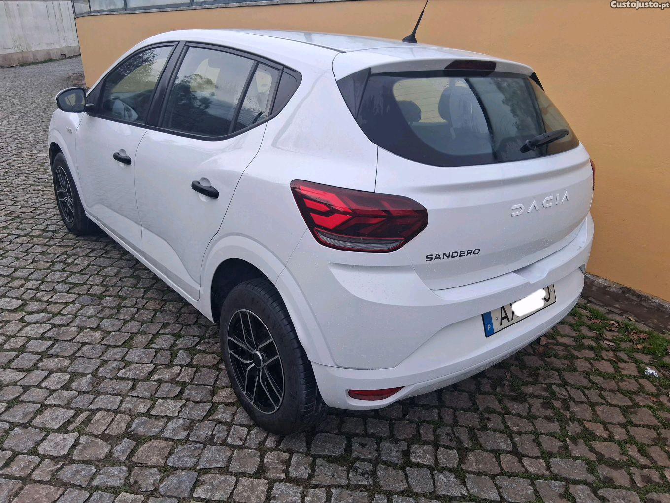Dacia Sandero 1000cc gpl - 23 foto 3