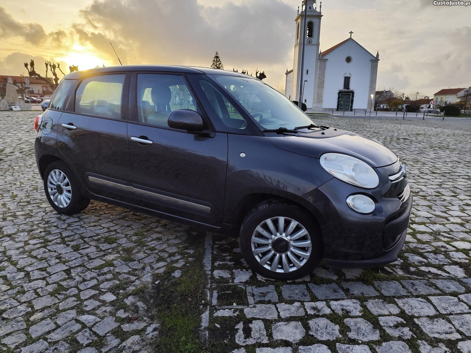 Fiat 500L 1.3 155mil kms — fotografia 9
