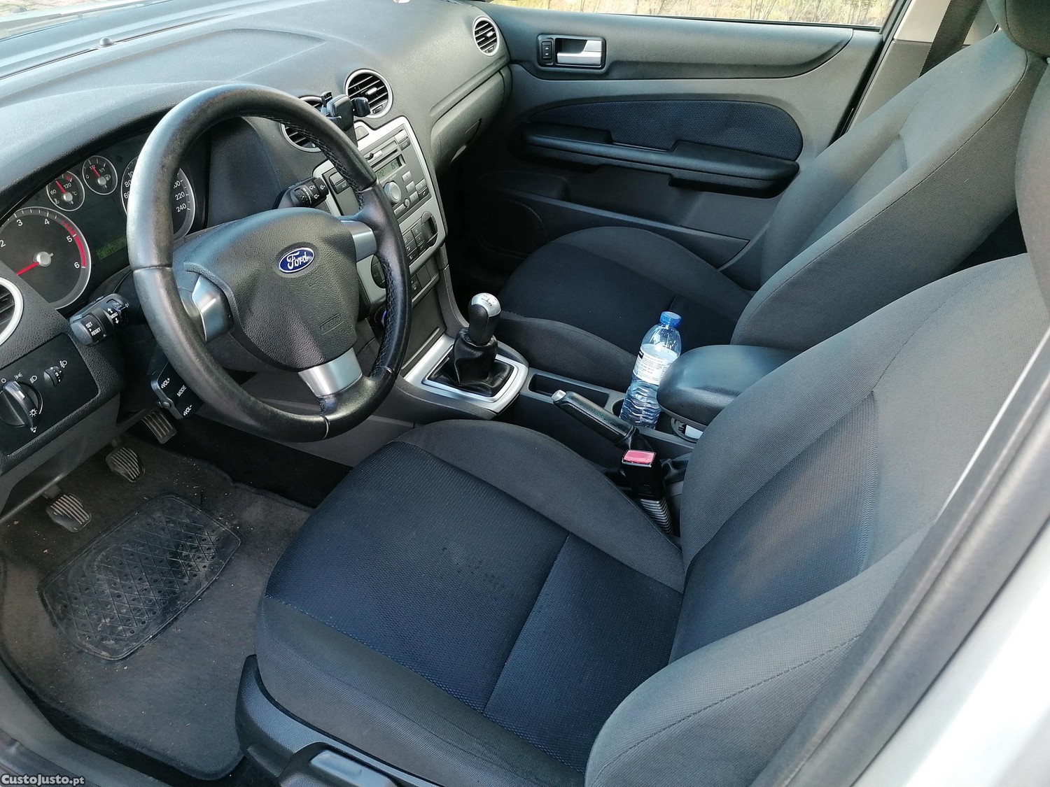 Ford Focus 1.6 tdci sw — fotografia 5