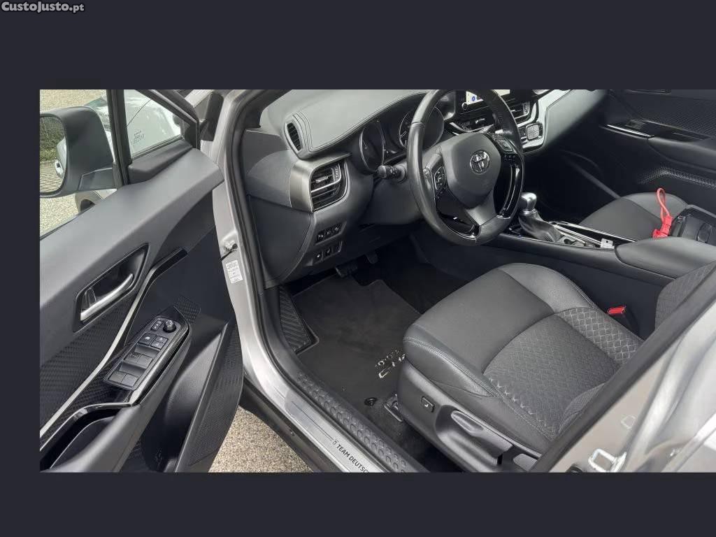 Toyota C-HR 1.8 Hybrid Team - 22 foto 5