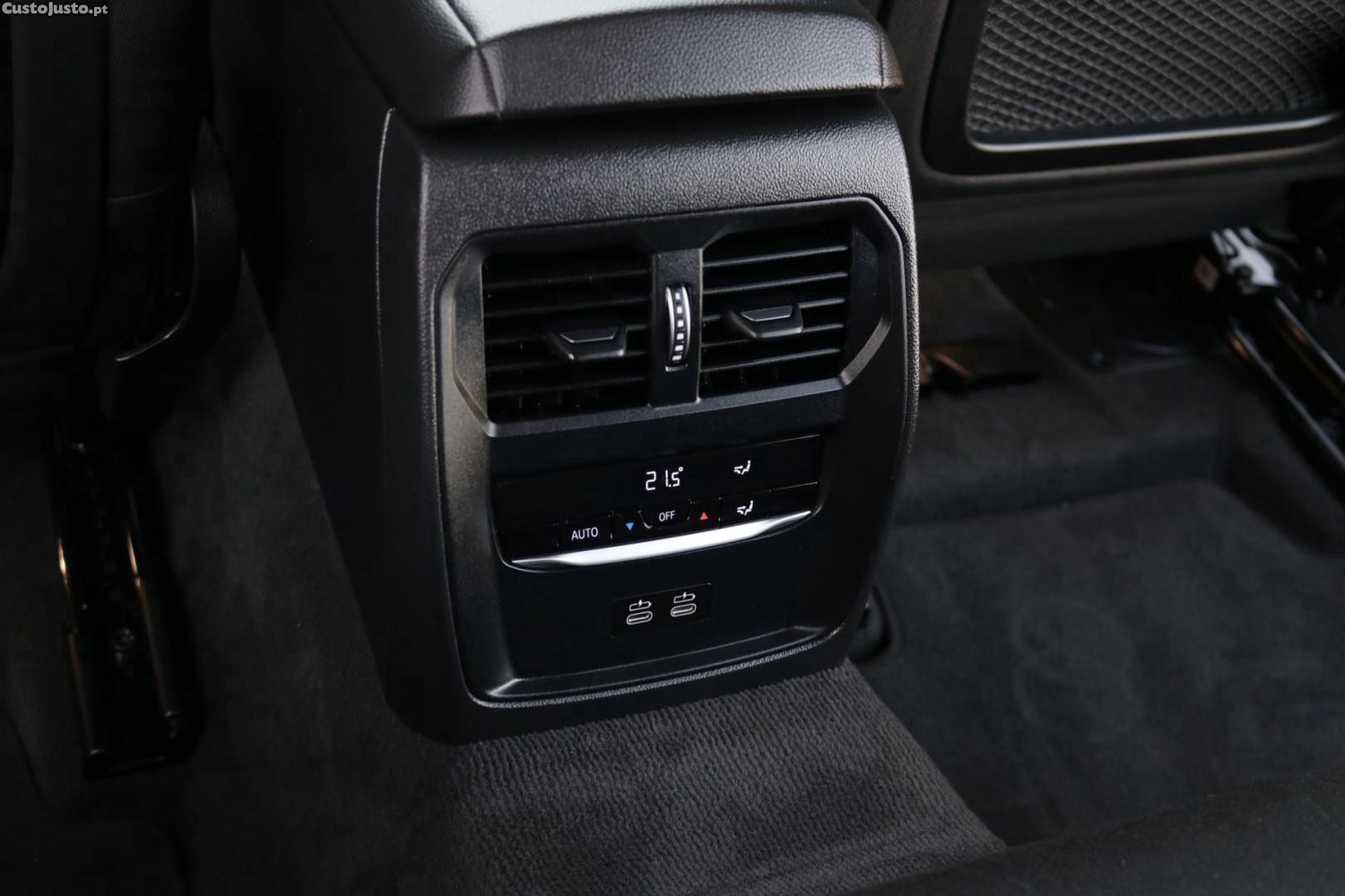 BMW 318 d Touring Advantage Auto 150cv — fotografia 31
