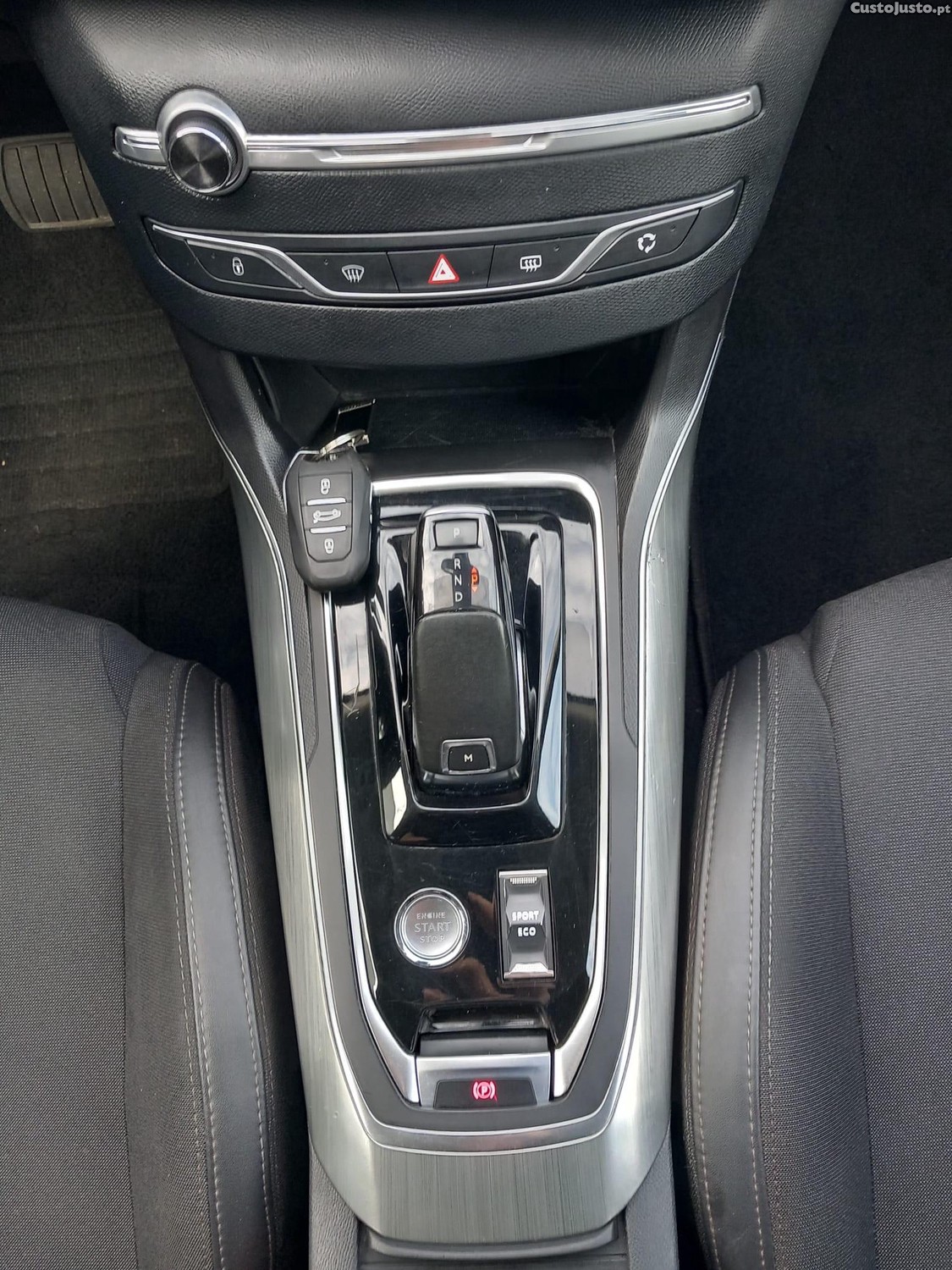 Peugeot 308 nd — fotografia 5