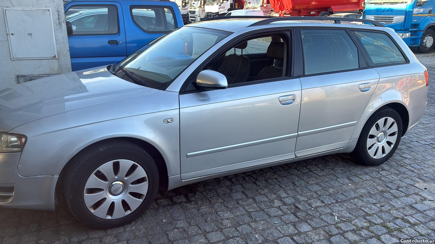 Audi A4 Audi  A4 — photo 2