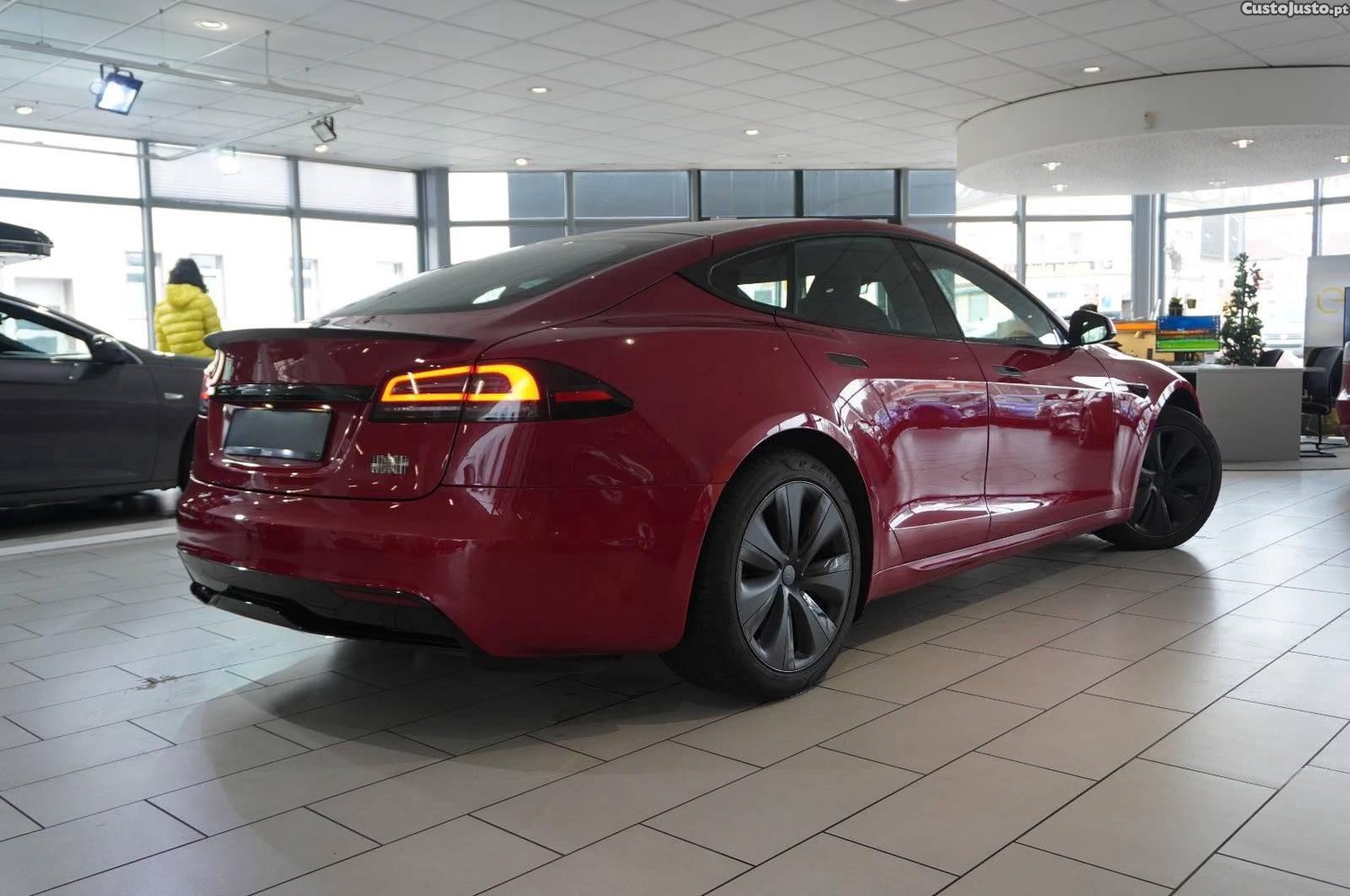 Tesla Model S Plaid AWD - 22 — photo 3