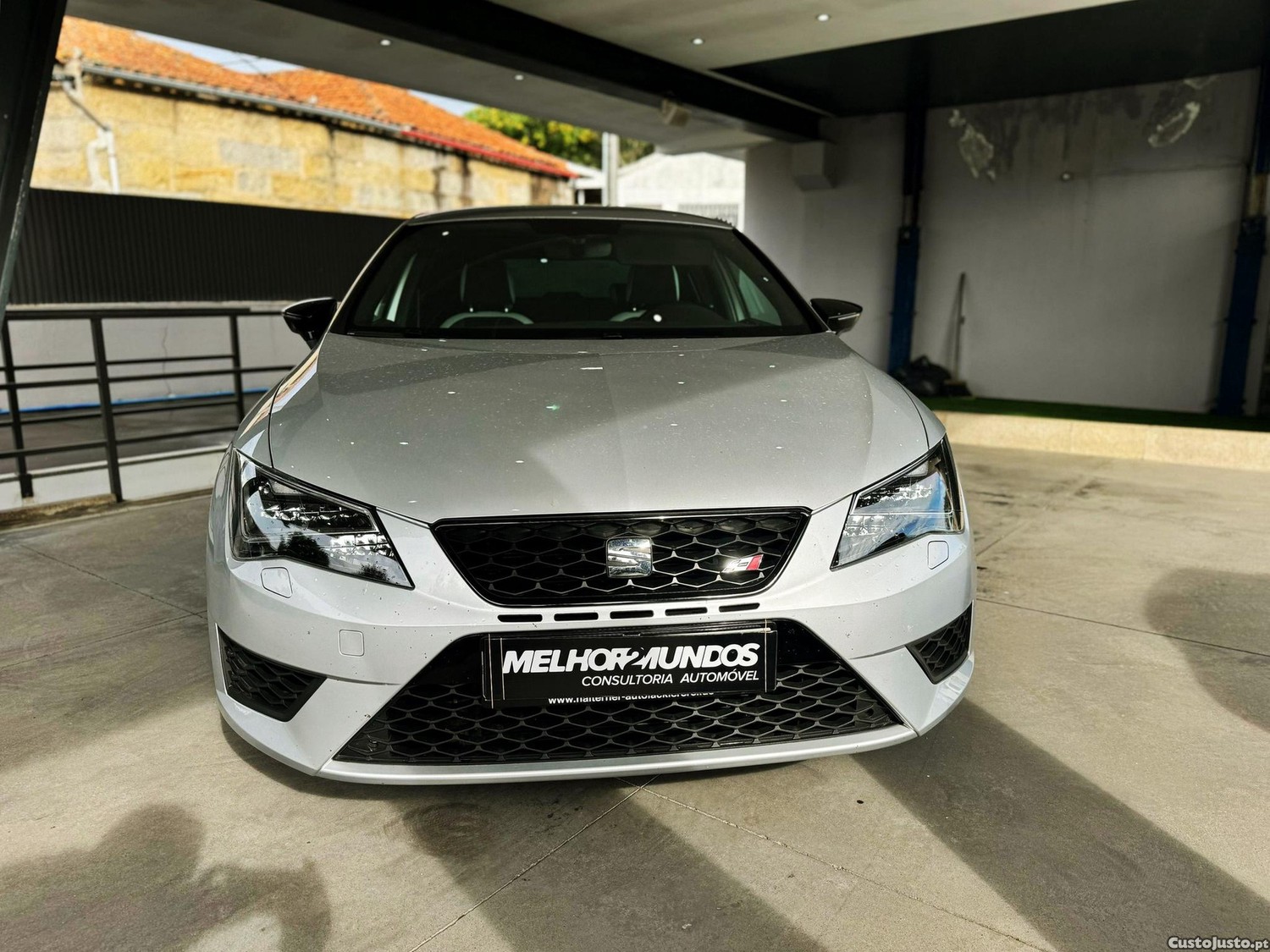 SEAT Leon 2.0 TSI S&S DSG Cupra 290 — fotografia 9