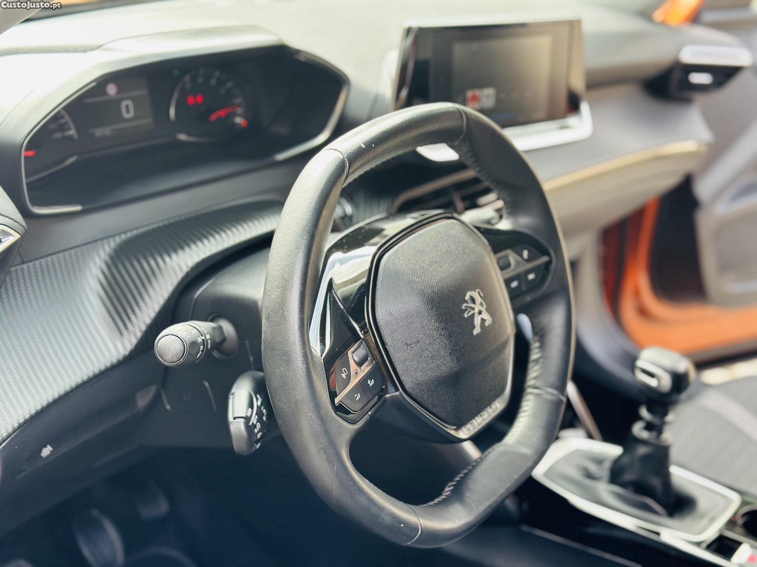 Peugeot 2008 1.2 Allure — fotografia 3