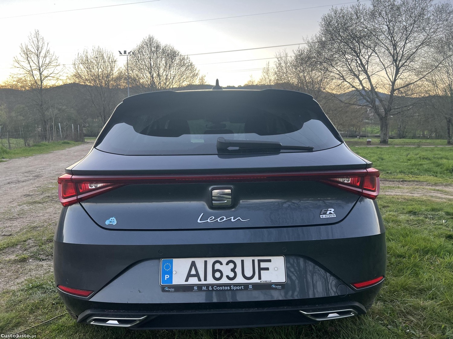 SEAT Leon HíbridoFr — fotografia 7