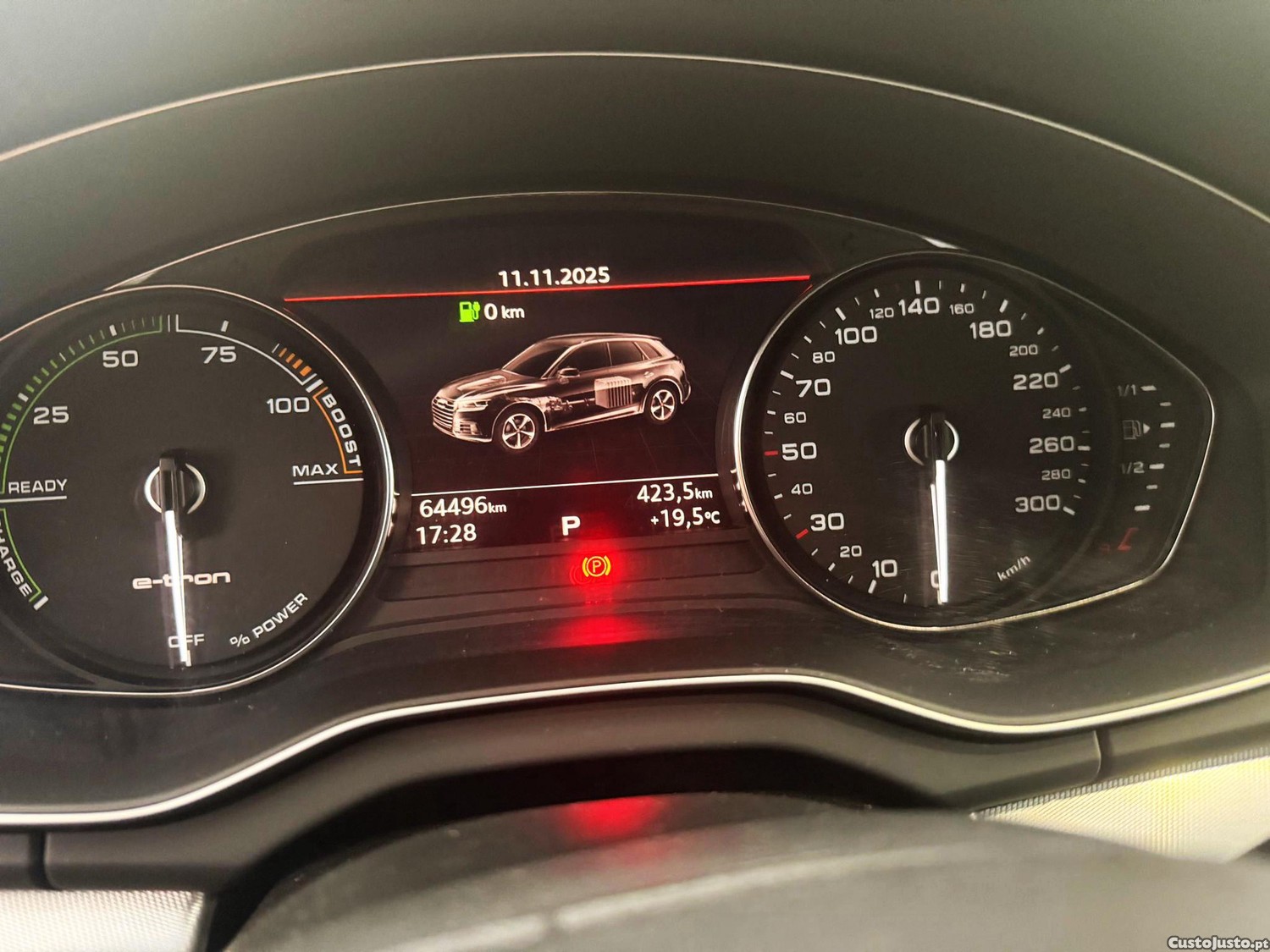 Audi Q5 50 TFSI e — fotografia 2