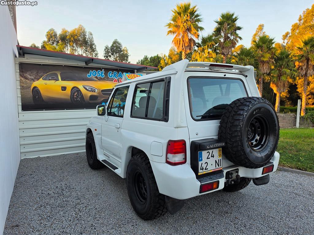 Hyundai Galloper Sport Innovation 2.5Td 100cv 4x4 05/1999 — photo 4