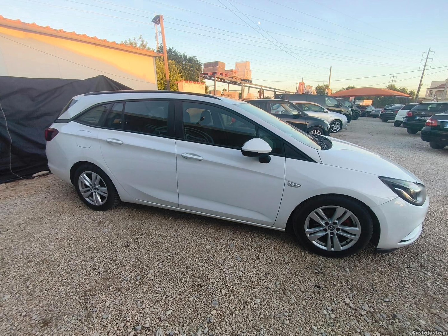 Opel Astra 1.6 Cdti innovation - 19 — photo 3