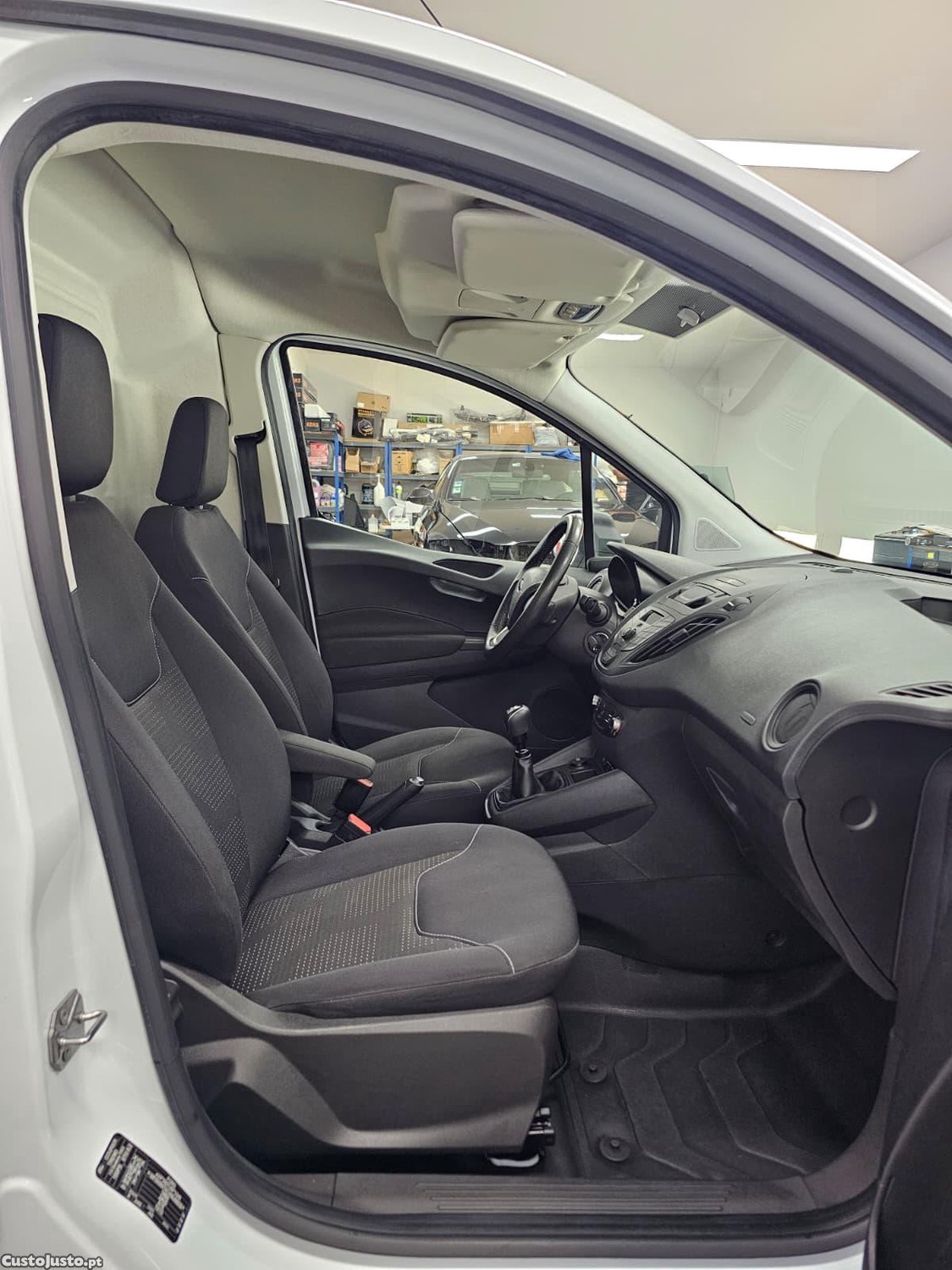 Ford Transit 2LUG-C/IVA-ACEITO TROCA — fotografia 7