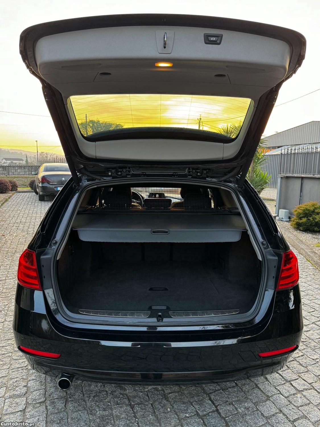 BMW 318 d Sport — fotografia 12
