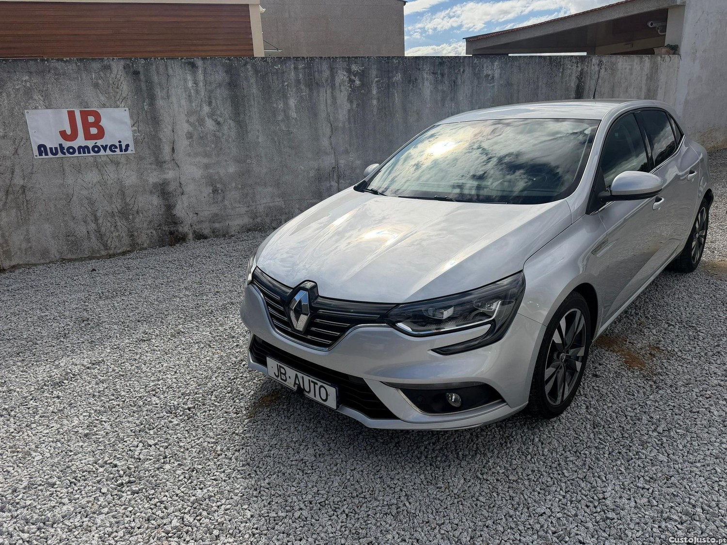 Renault Mégane 1.5 Blue dCi Intens — photo 2