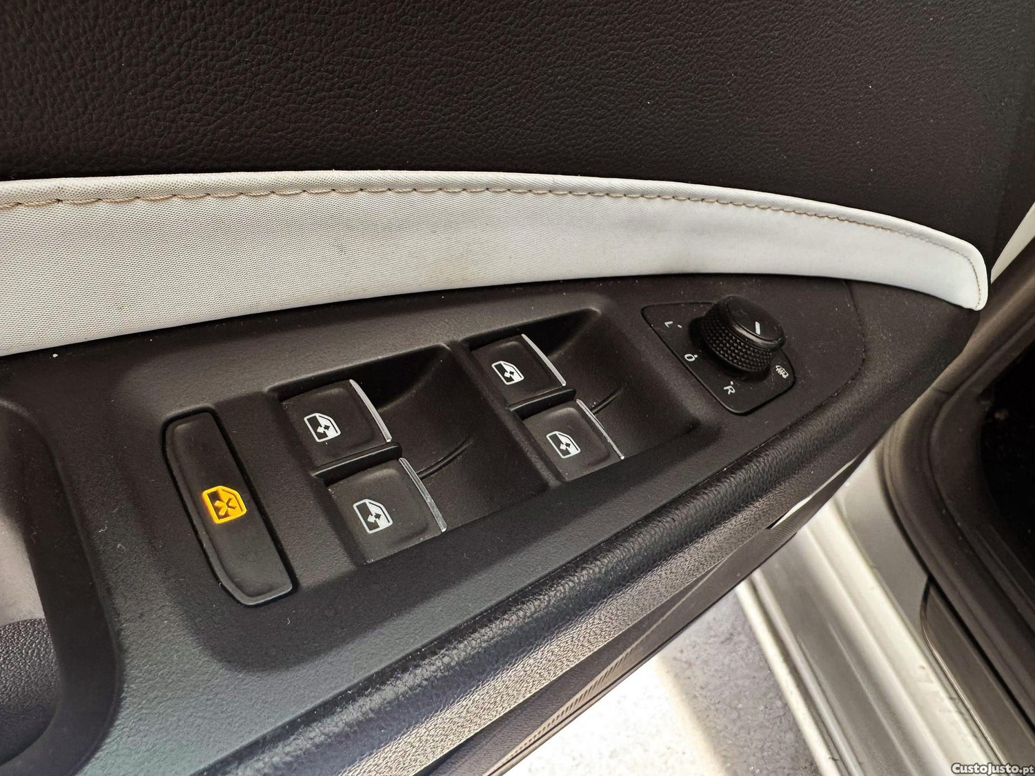 SEAT Leon 2.0 TSI S&S DSG Cupra 290 — fotografia 8